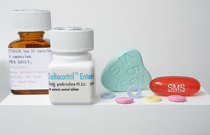 Damien-Hirst-Pill-Sculptures.jpg