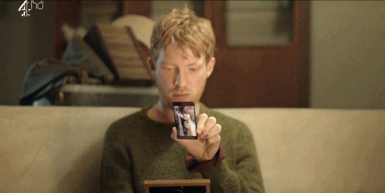 Blakcmirror3.png
