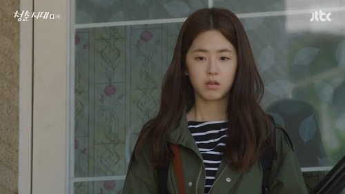 청춘시대_박혜수%2C_박은빈_리얼한_청춘_판타지_(1).jpg