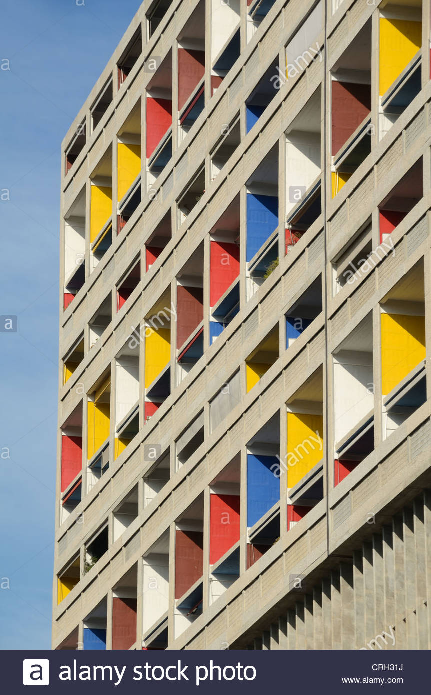 colourful-balconies-and-facade-of-the-cit-radieuse-or-unit-dhabitation-CRH31J.jpg