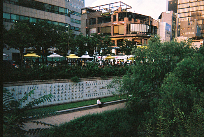 아트인사이트 NU THANKS 사진 수정 4.jpg