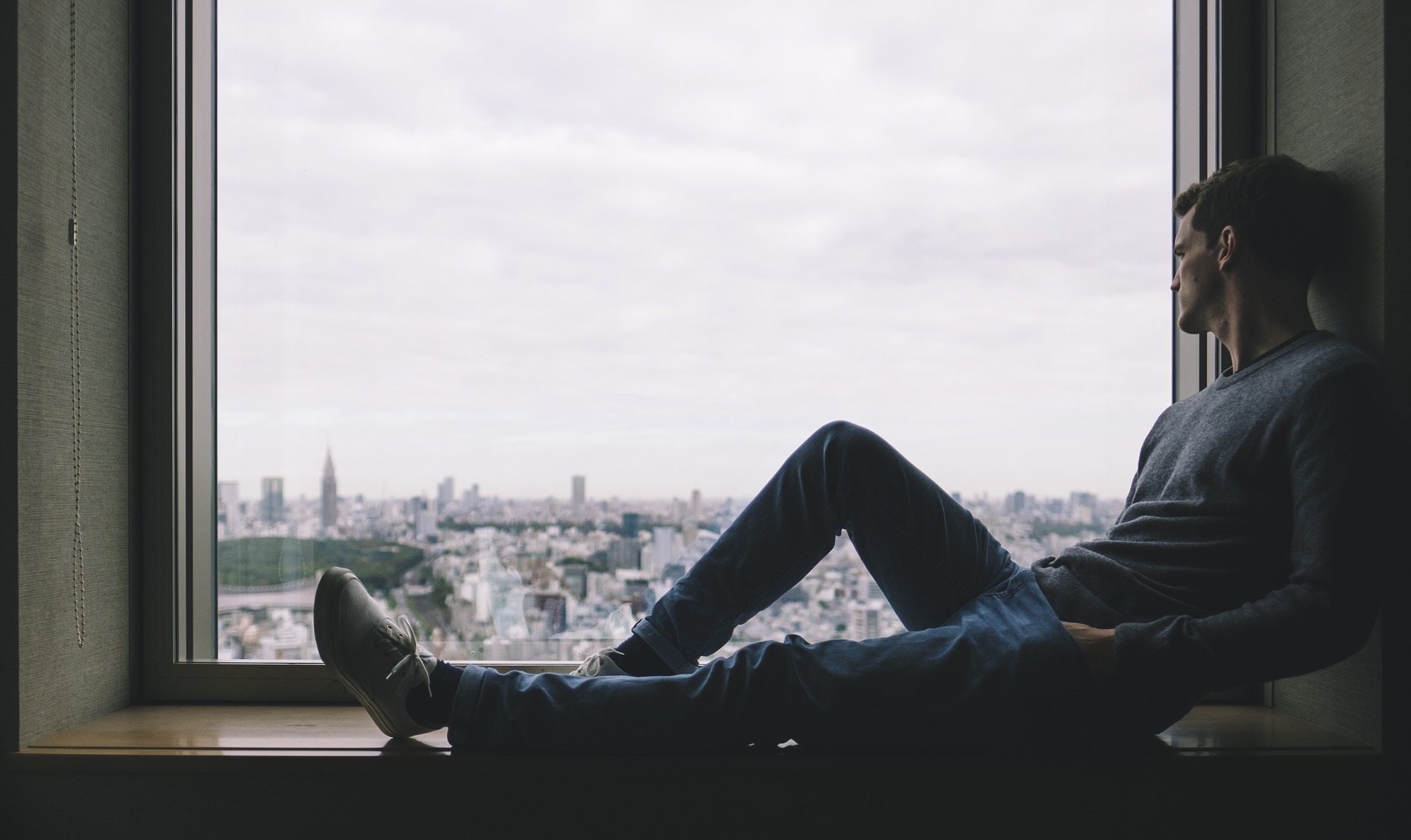 alone-1868530_1920.jpg