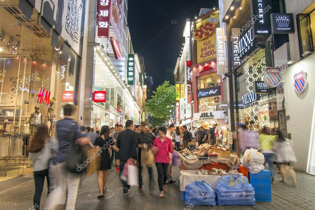 depositphotos_26413619-stock-photo-myeongdong-shopping-street-in-seoul.jpg