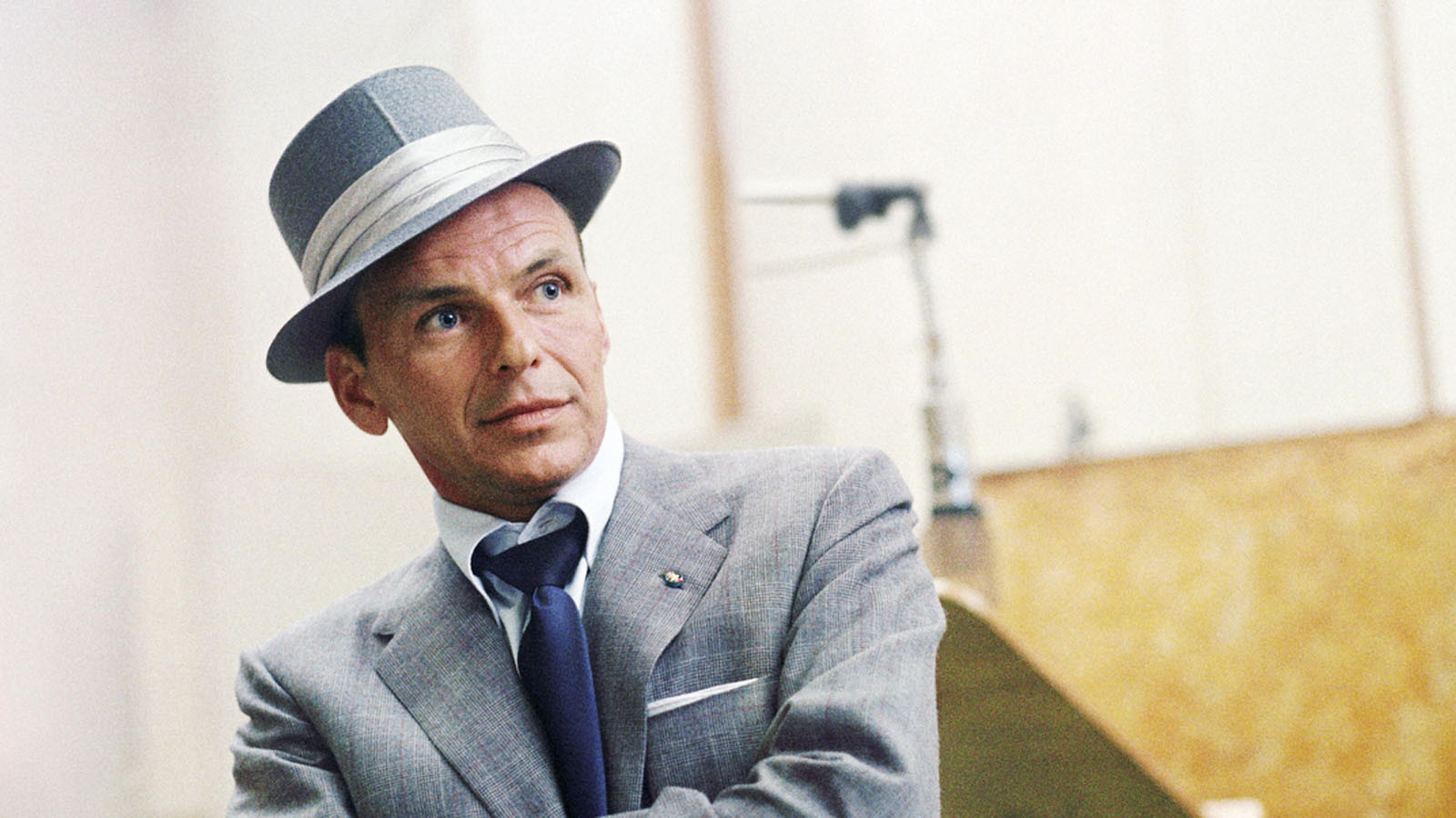 la-et-ms-hbo-sinatra-all-or-nothing-20150402.jpg