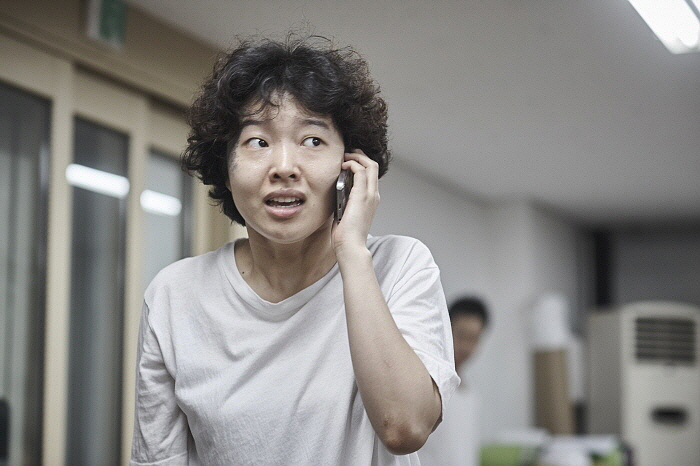 고발자들_장면사진2.jpg