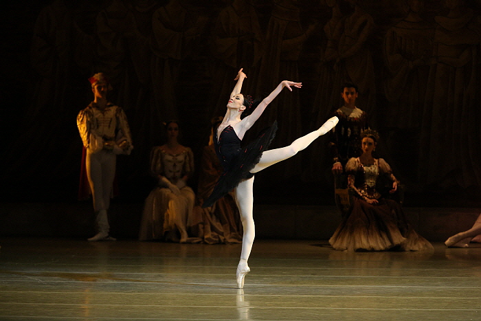 Swan Lake 빅토리아 photo by N.Razina 5.JPG