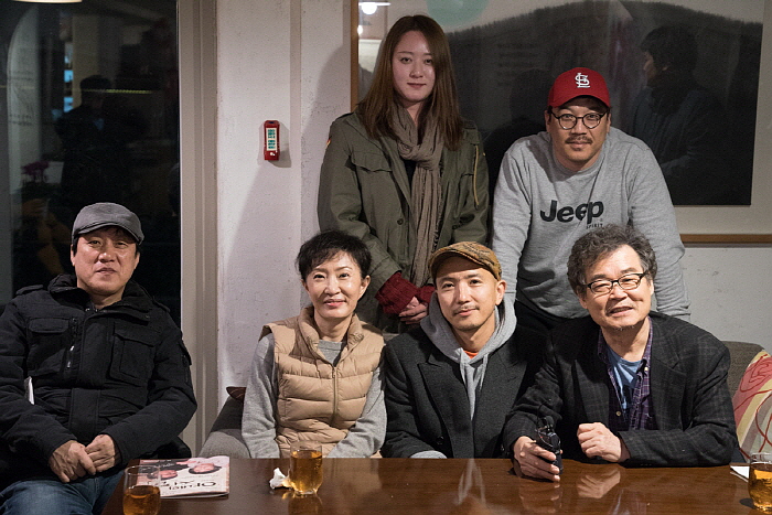 작가 김태수, 배우 김순이, 배우 신혜옥,연출 신유청, 배우 박민관, 배우 주호성2.jpg