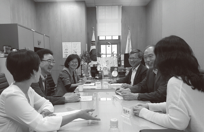 특집좌담.jpg