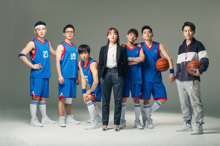 전설의리틀농구단_단체컷1.jpg