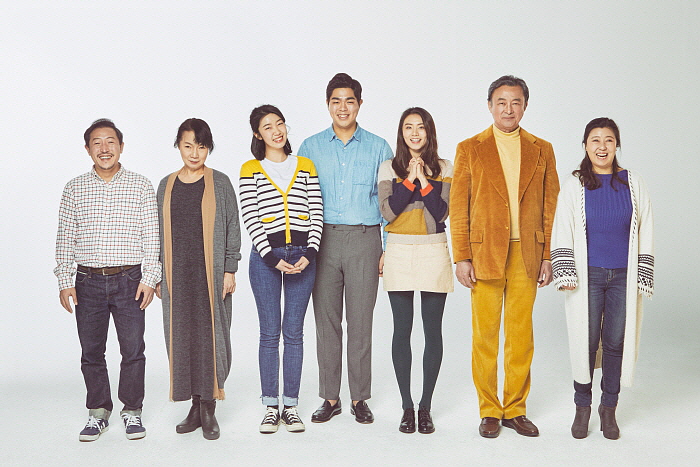 특식_장면사진1.jpg