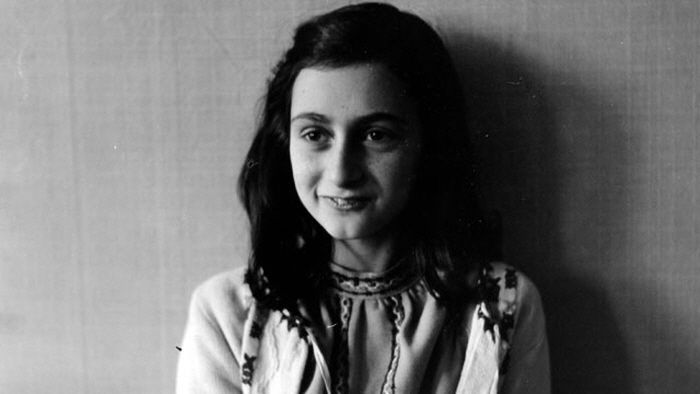 크기변환_ap_anne_frank_jef_120611_wmain.jpg