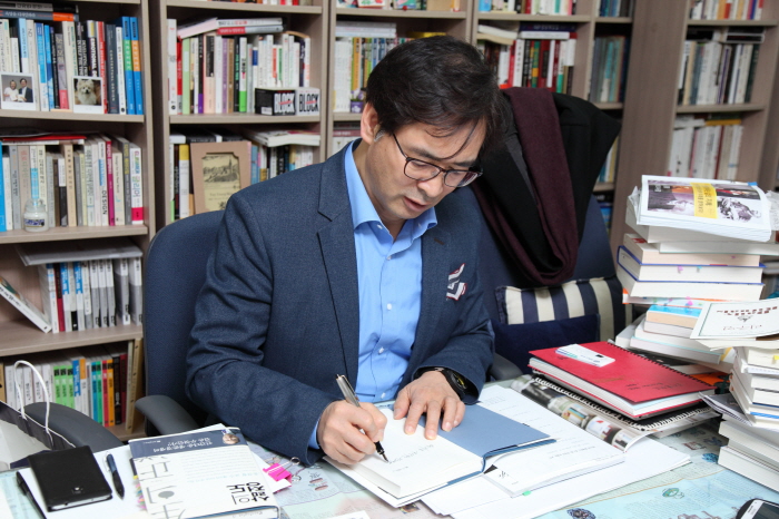 유영만2.jpg