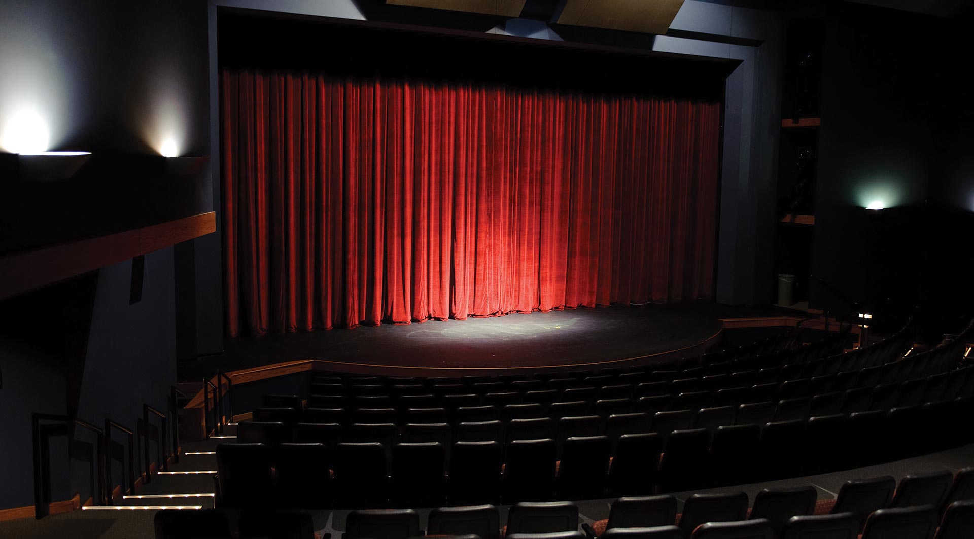 drama-theatre-1920.jpg