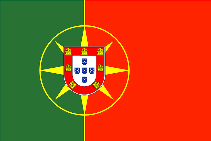 _redesign__flag_of_portugal_xvi_by_vexilologia-d93k5kp.png