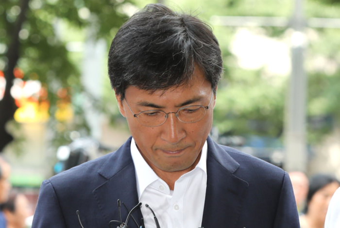 크기변환_5b72831a190000b606501c2f.png