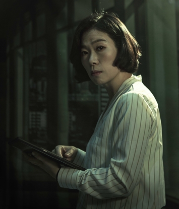 강경아 팀장.jpg