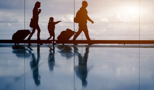 Traveling-with-Children-600x350.jpg
