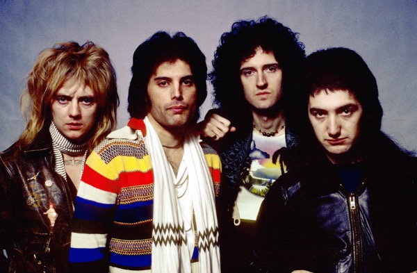 queen-news-of-the-world-opener-c5bda6ed-0bdf-42c0-8d93-7b29ec5c4259.jpg
