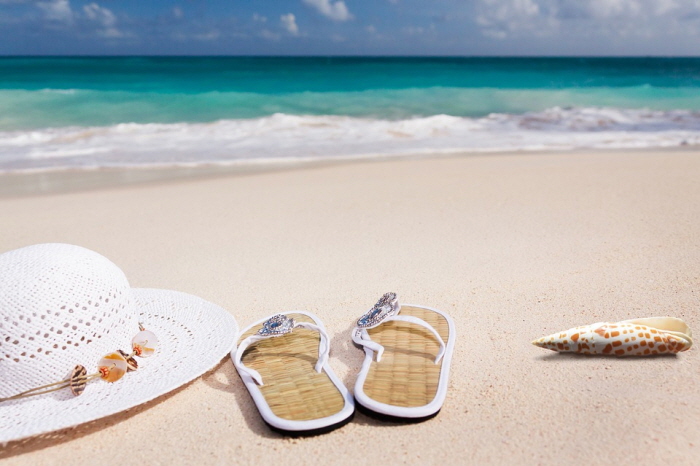 크기변환_beach-3369140_960_720.jpg
