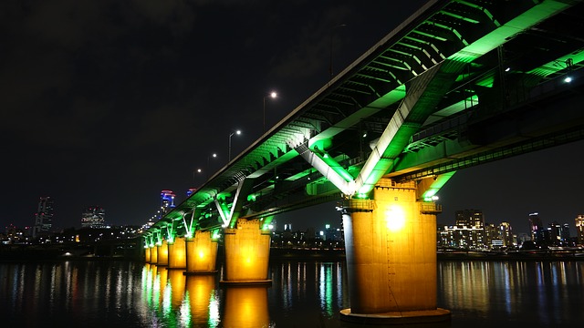 night-view-656264_640.jpg