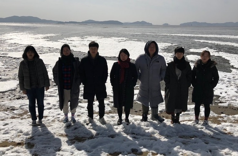 혜화동1번지 7기 동인 단체사진.jpg