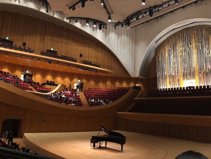 크기변환_1KakaoTalk_20190508_023712863.jpg