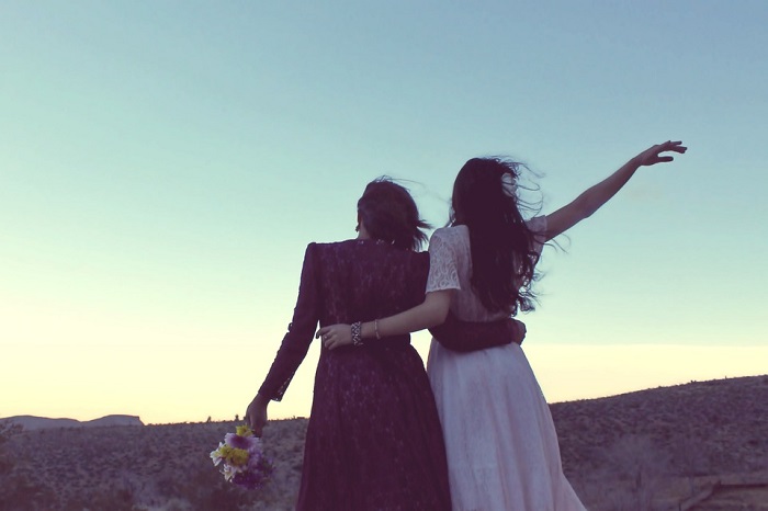 girlfriends-338449_960_720.jpg