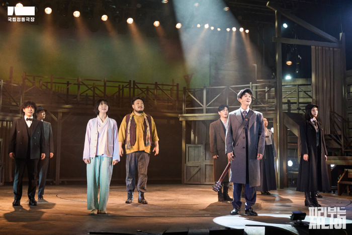[PRESS] 노래가 저항이 되는 순간 - 뮤지컬 피리 부는 사나이 [공연]