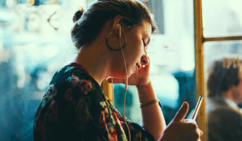 listening-music-480x279.jpg