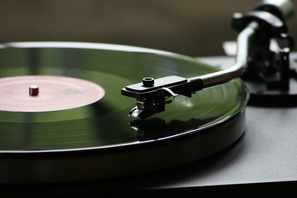 turntable-1328823_960_720.jpg