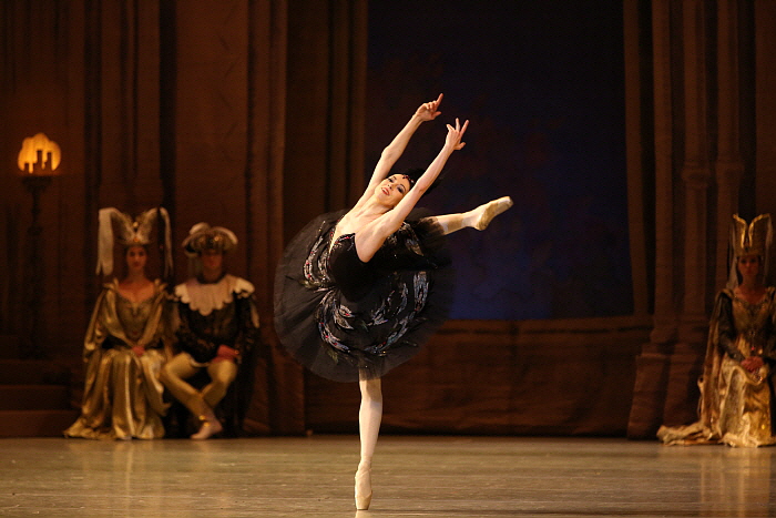 Swan Lake 빅토리아 photo by N.Razina.JPG