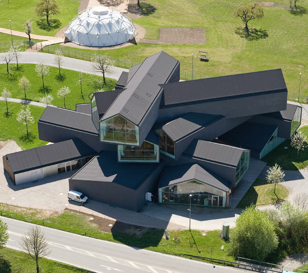 Vitra_Vitra_Haus.jpg