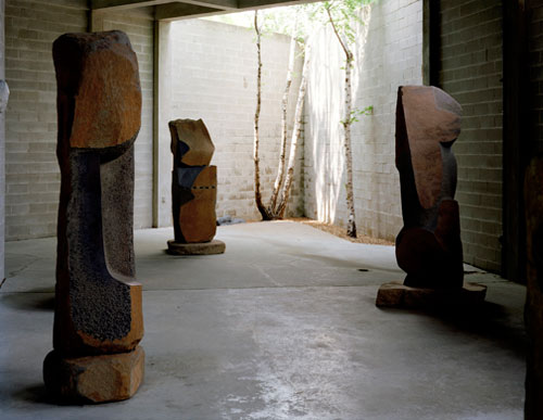 isamu_noguchi_이사무노구치.jpg