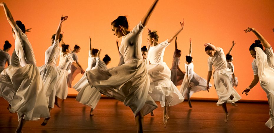 5-things-you-didnt-know-contemporary-dance-1-930x453.jpg