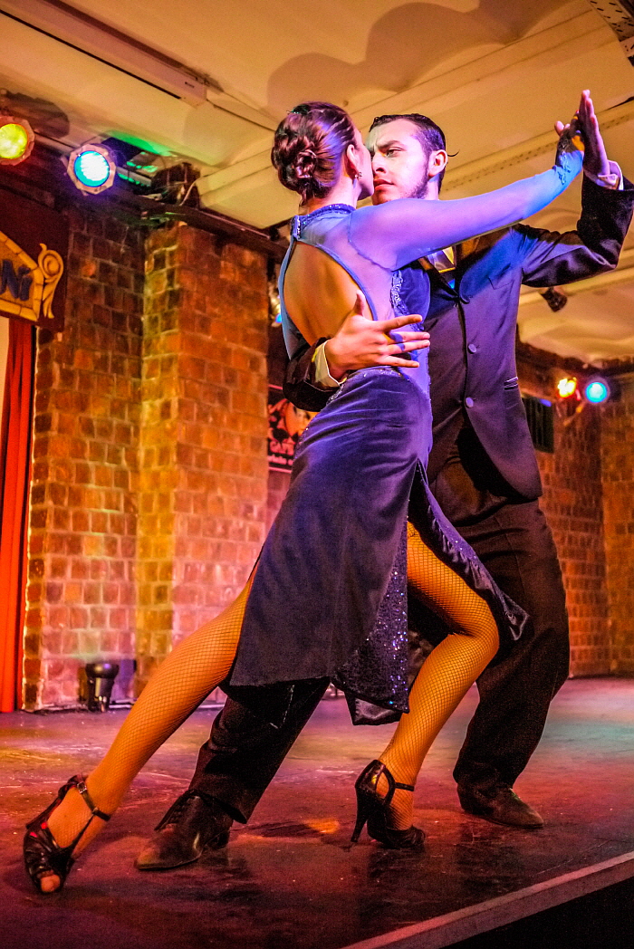 tango-17.jpg