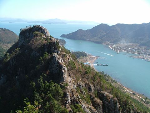 aillda_7_RESIZED-mindelrea.jpg