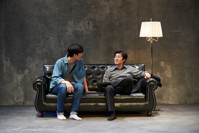 두산인문극장2019_녹천에는똥이많다_공연사진 (2).jpg