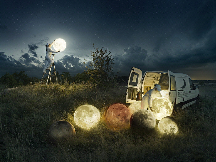 Full Moon Service.jpg