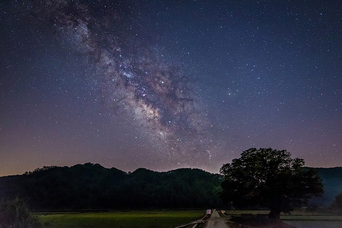 [꾸미기]일괄편집_the-milky-way-2544746_960_720.jpg