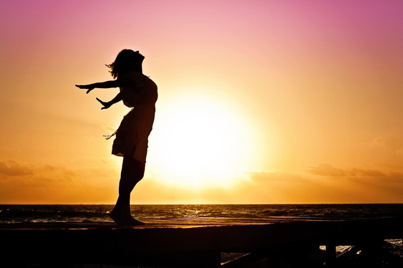 [꾸미기]woman-570883_960_720.jpg