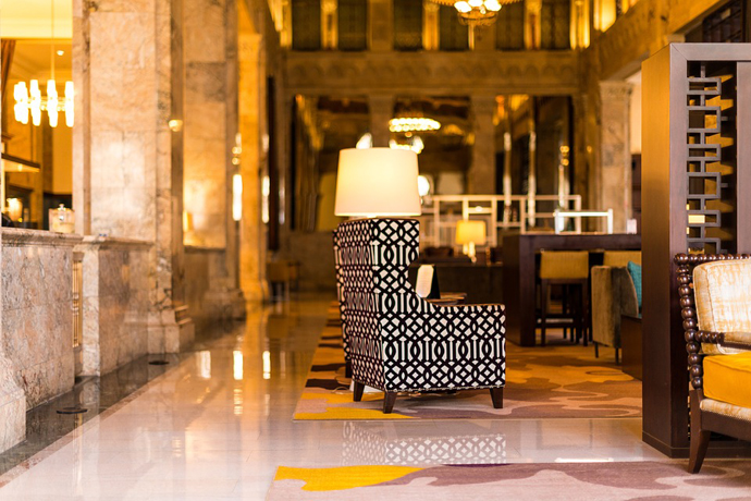 lobby-2499600_960_720.jpg