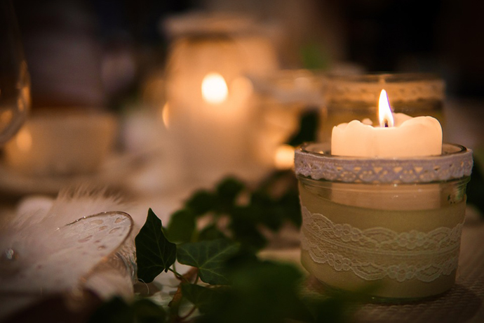 candlelight-2826332_960_720.jpg