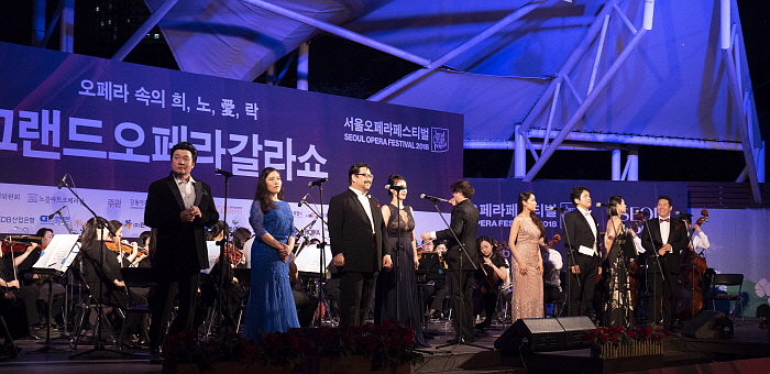 (10.1)그랜드오페라 갈라쇼.jpg
