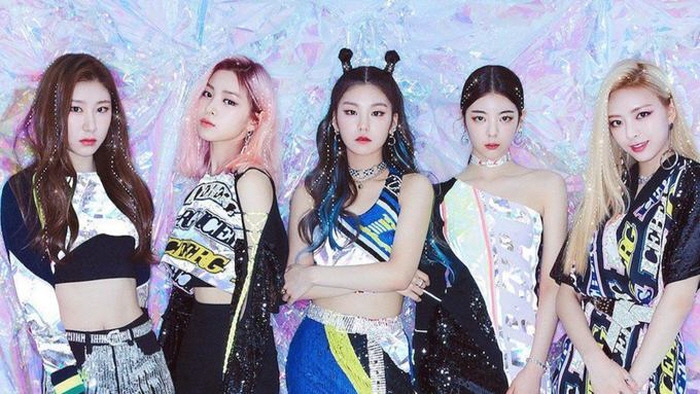 [크기변환]058551600_1564454946-itzy.jpg