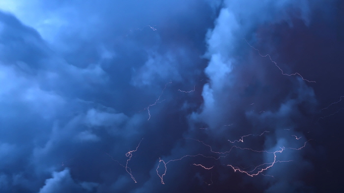 [크기변환]thunderstorm-3430471_1280.jpg