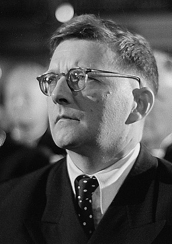 339px-Dmitri_Shostakovich_credit_Deutsche_Fotothek_adjusted.jpg