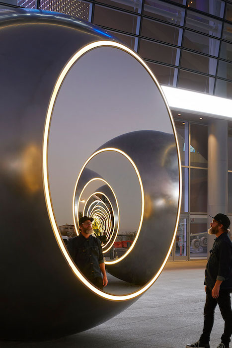 seeing-spheres-olafur-eliasson-3.jpg