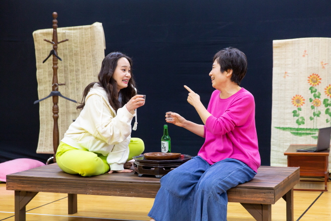 [크기변환]20191212Jr_Hurrah for Women_23.jpg