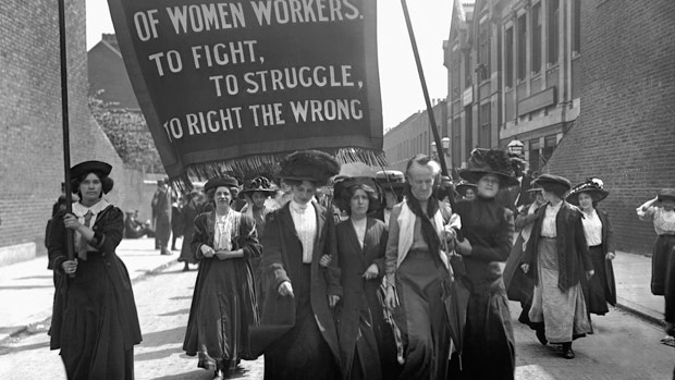suffragettes-march-1911.jpg