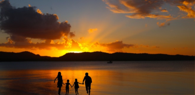 family-gathering-15304760412Q6.jpg